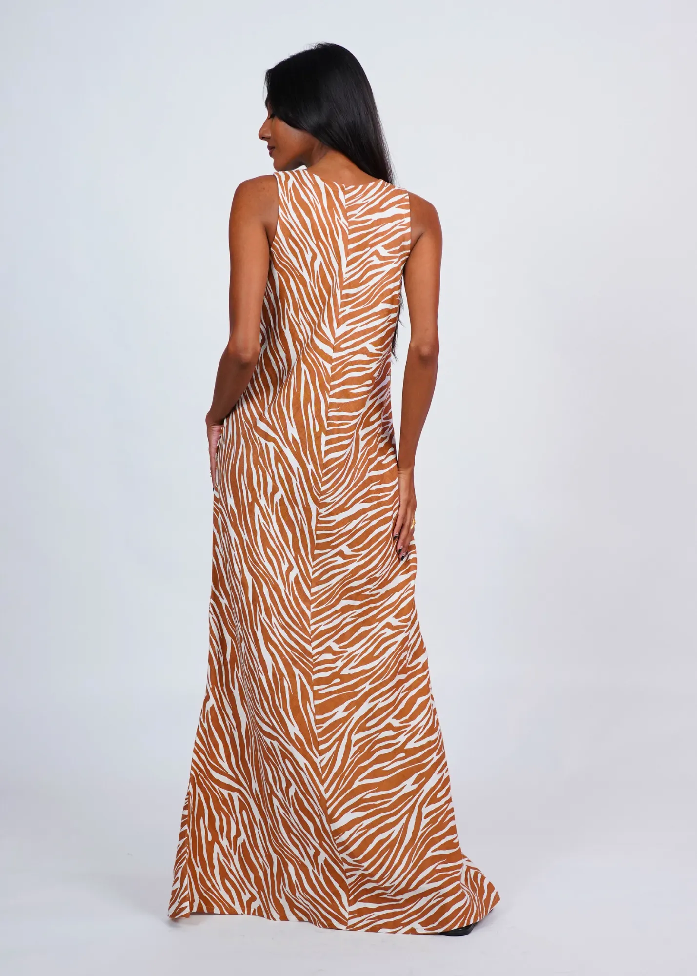 Double Bias Sleeveles Dress - Chai Tiger