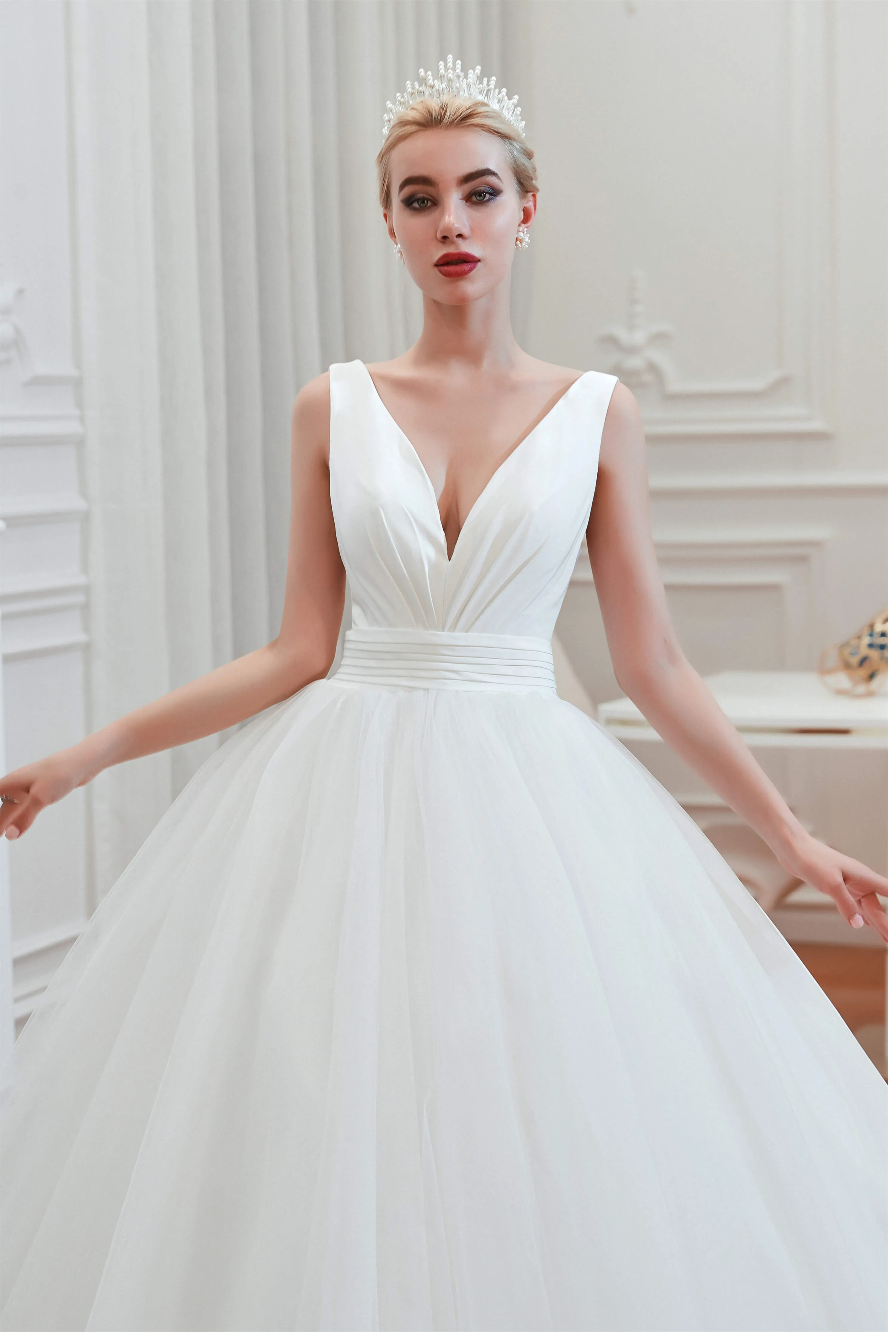 Simple White A Line V Neck Open Back Tulle Wedding Dresses
