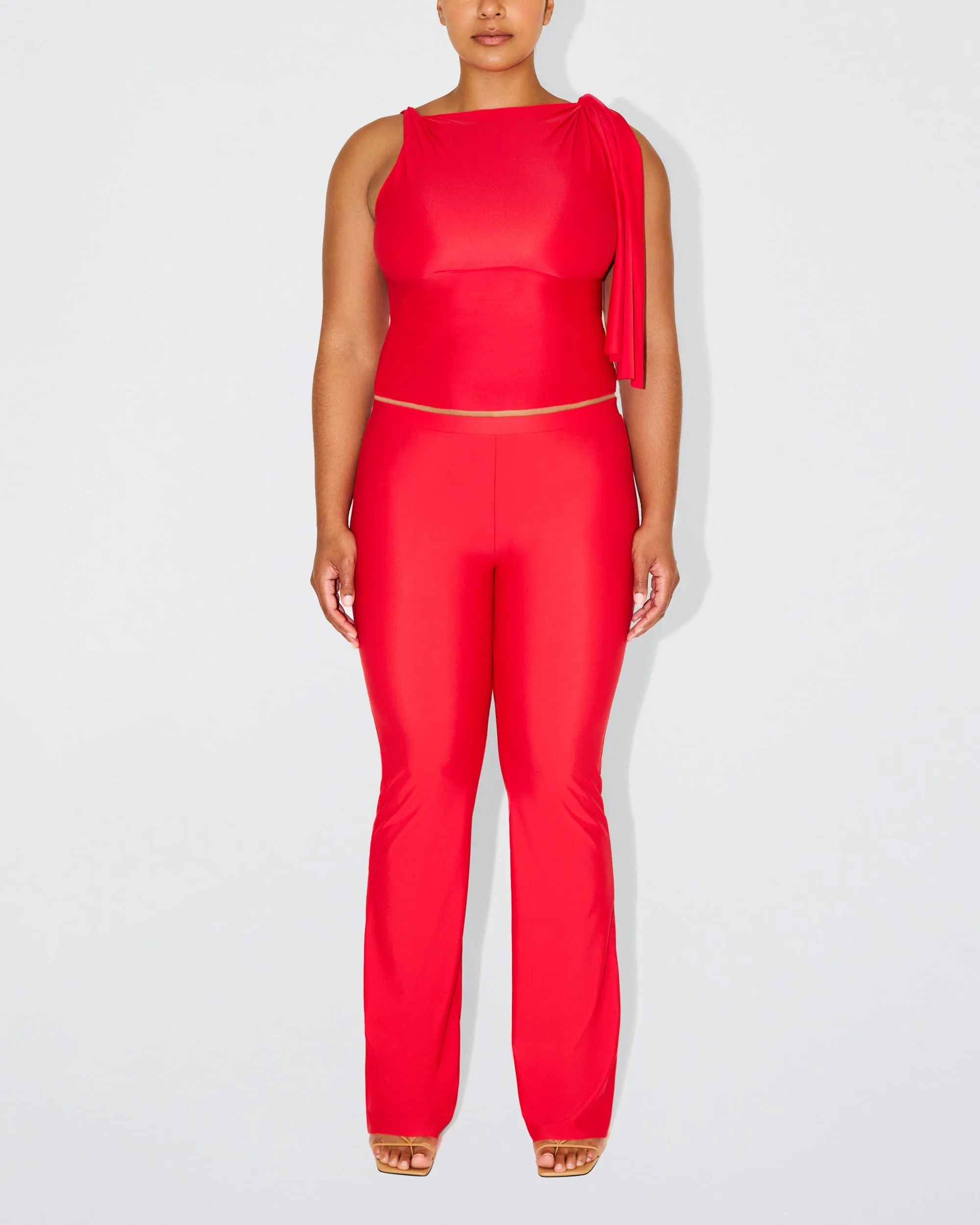 Sleek Stretch Knotted Top | Tomato